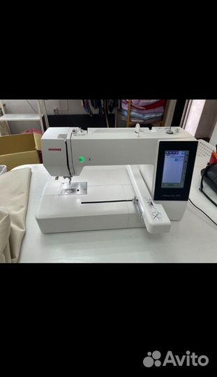 Вышивальная машина janome memory craft 500e