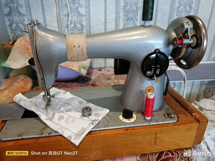 Швейная машинка подольск 2м-33