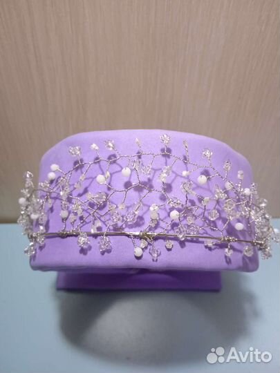 Ободок, диадема, корона