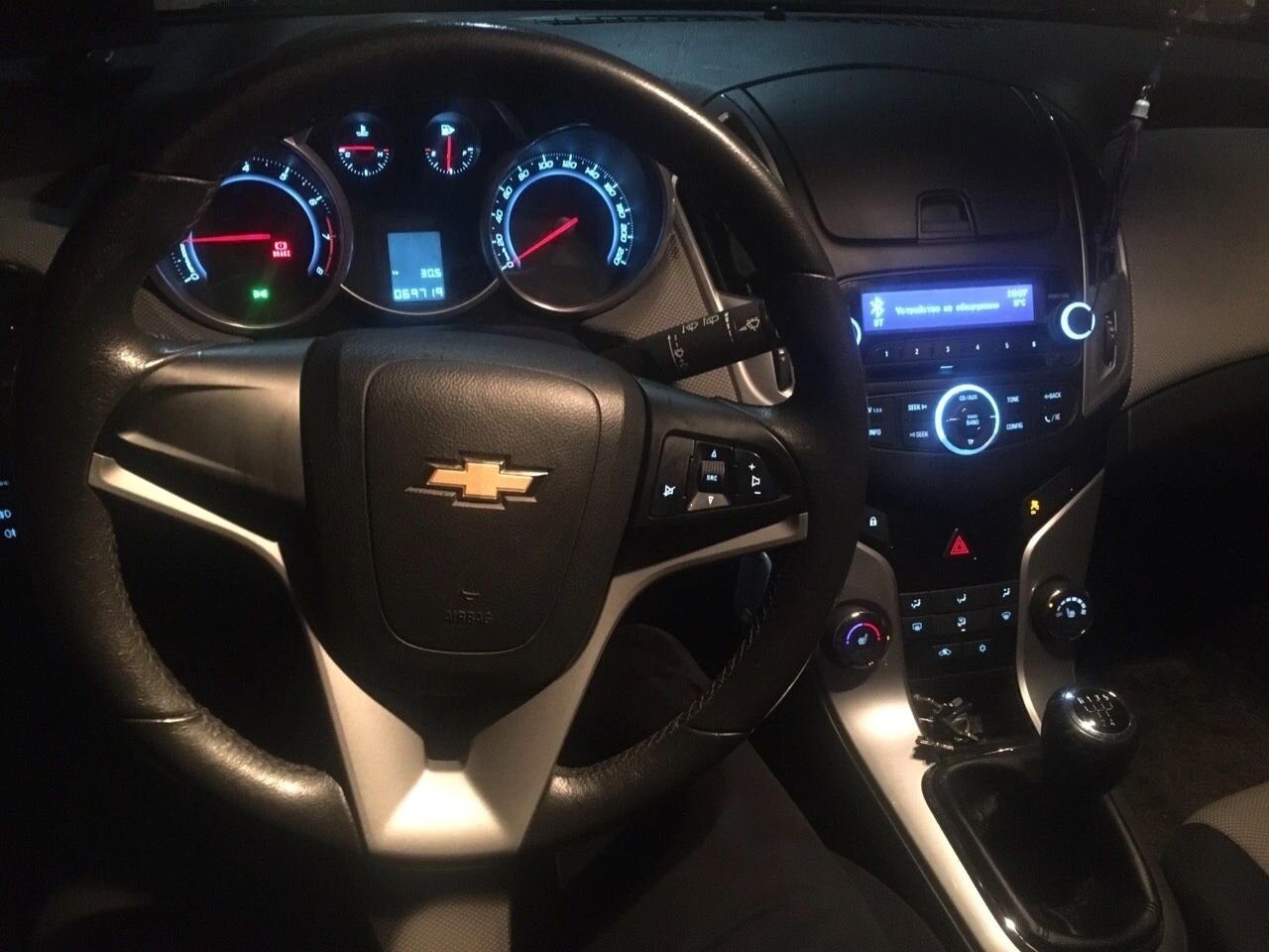 Chevrolet Cruze: фото владельца