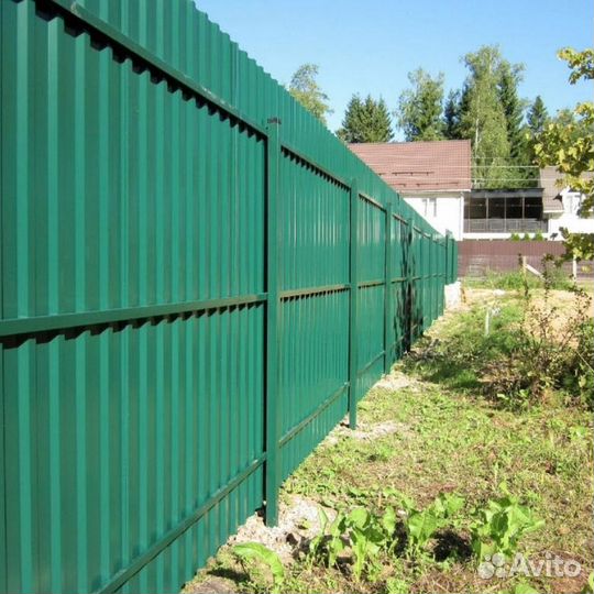 Заборы из профнастила