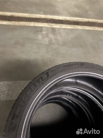 Michelin Pilot Sport 4 S 225/40 R19 и 255/35 R19 96Y