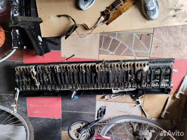 Электронное пианино casio-130(на запчасти)