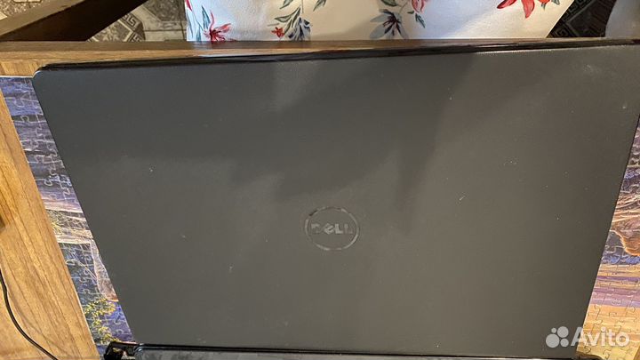 Dell inspiron 15-3552