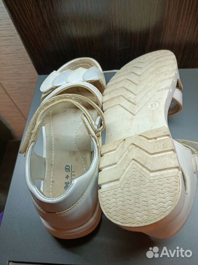 Для девочки обувь 34 35