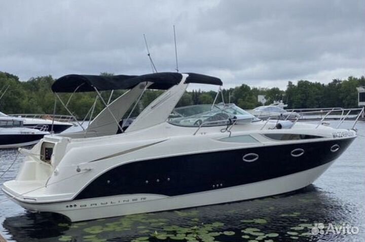 Аренда катера яхты с капитаном в Москве