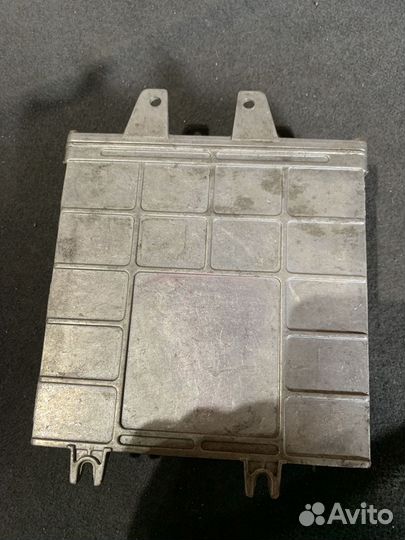 Блок управления двигателем audi a8 d2 4.2