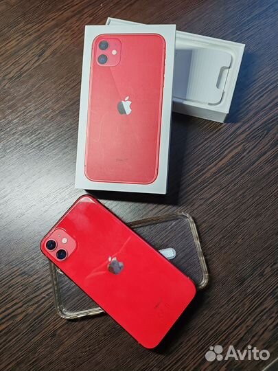 iPhone 11, 64 ГБ