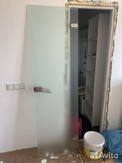 Дверь стеклянная бу