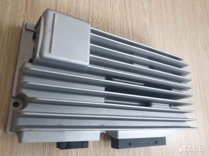 Усилитель Bang Olufsen MMI 3G+ 8T1035223A