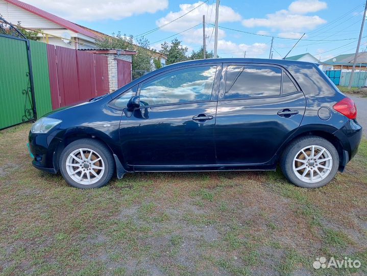 Toyota Auris 1.6 МТ, 2008, 210 500 км