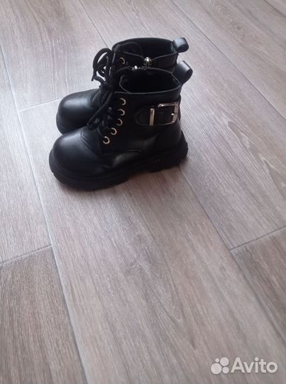 Ботинки демисезонные для девочки 27 размер