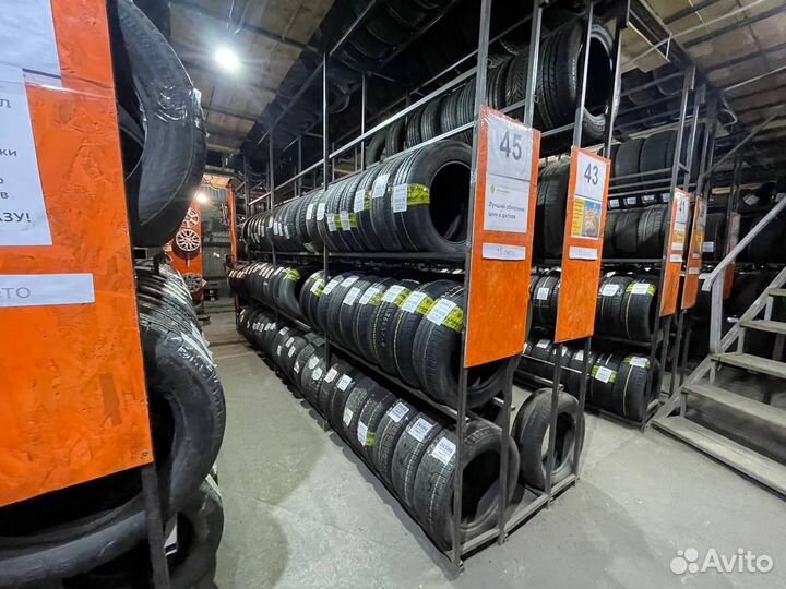 Continental EcoContact 6 215/55 R17 94V