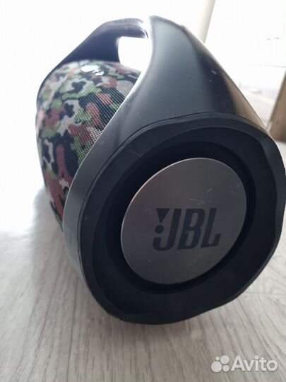 Колонка jbl boombox 1