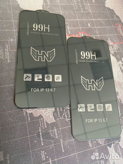 Защитное стекло Apple iPhone 13Pro Max на бульваре