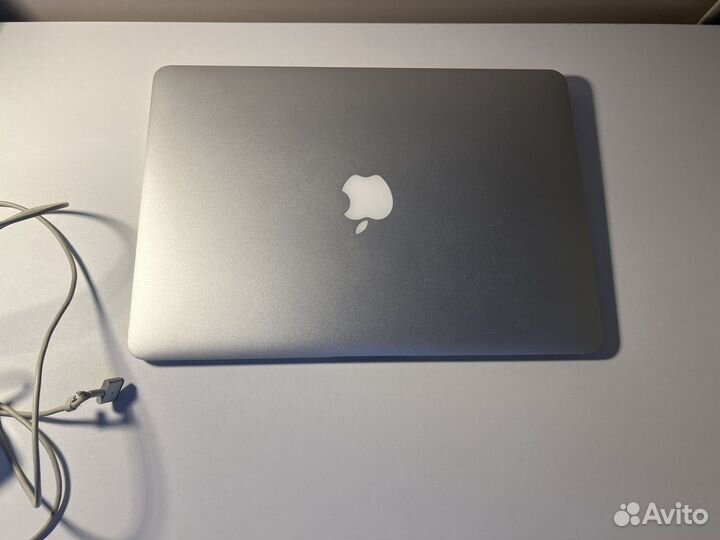 Apple macbook air 13 mid 2012