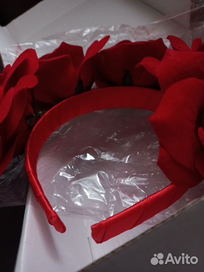 Ободок красная роза бархатная