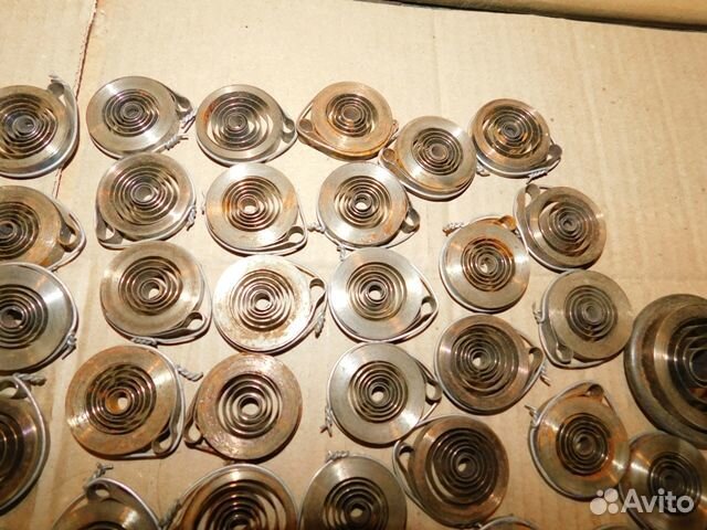 Заводные пружины к механическим часам СССР