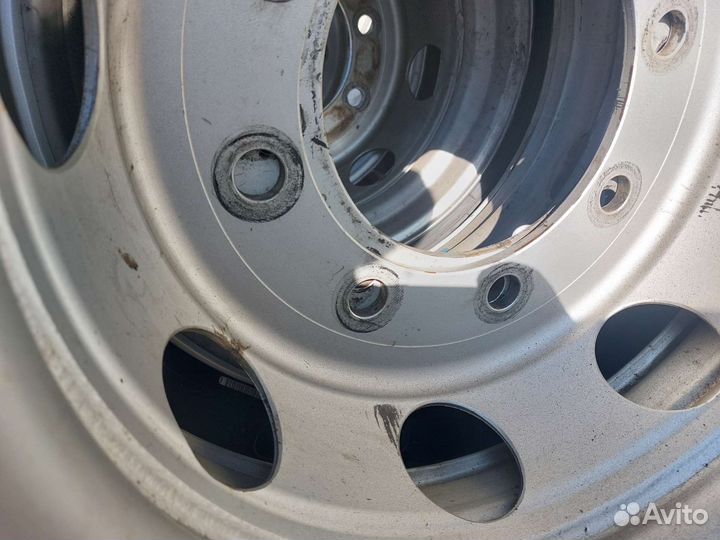 Грузовые колёса 245/70R19.5 Bridgestone R173