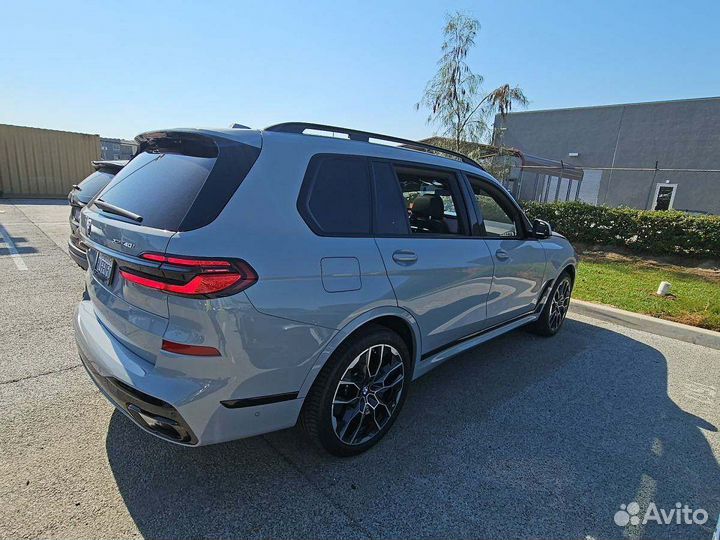 BMW X7 3.0 AT, 2024, 13 141 км