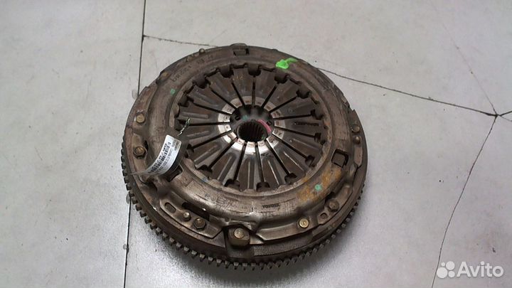 Маховик Toyota Corolla E12, 2001