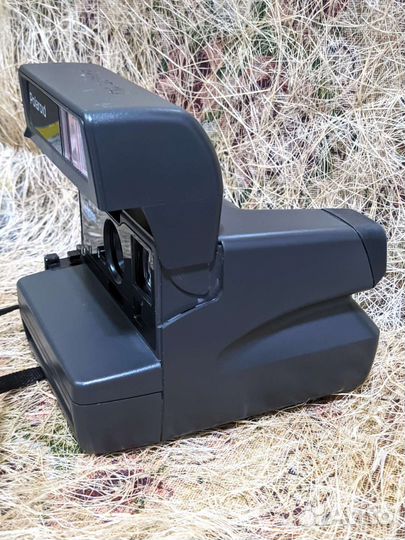 Плёночный фотоаппарат Polaroid close up 636
