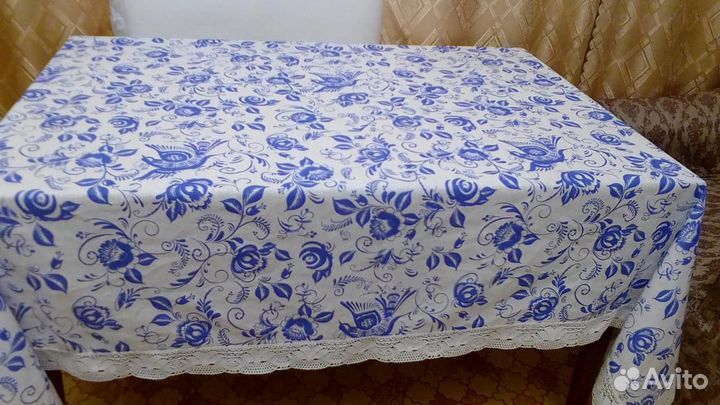 Скатерть полульняная новая