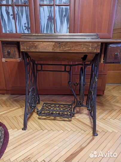 Швейная машинка зингер бу