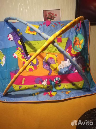 Развивающий коврик