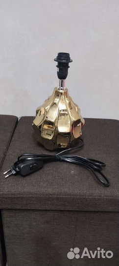 Лампа настольная