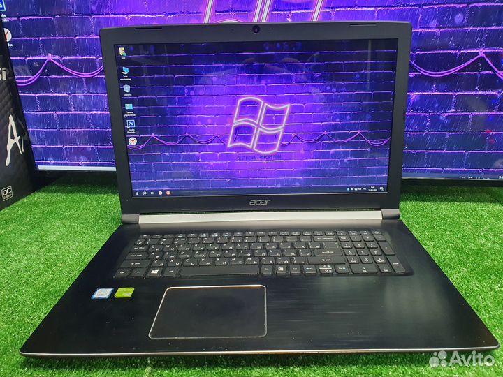 Ноутбук 17.3 дюйма i3 8130u