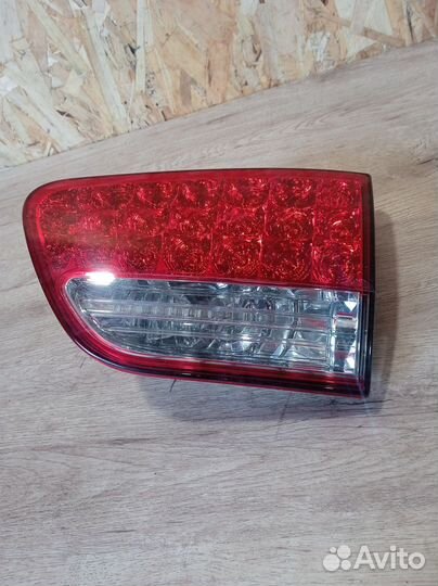 Фонарь задний внутренний правый Citroen C-Crosser
