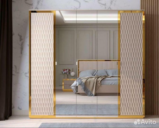 Спальный гарнитур