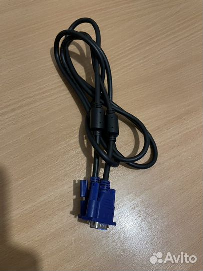 Кабель для компьютера vga-vga. Новый