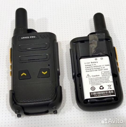 Рация радиостанция с гарнитурой и наушником