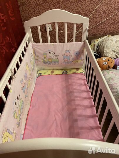 Детская кроватка