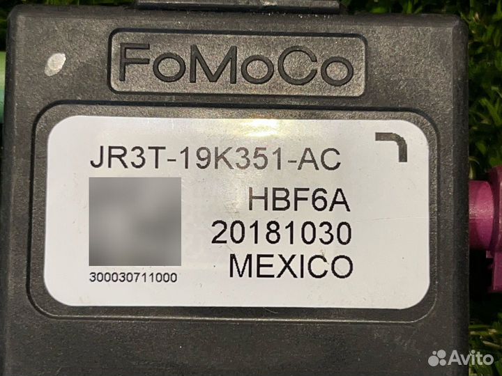 Усилитель антенны Ford Mustang 6 рест. 2019