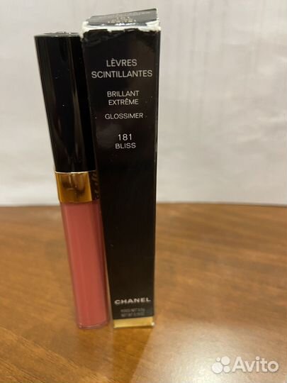Блеск для губ chanel