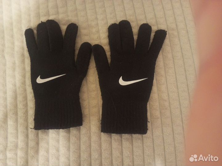 Перчатки nike