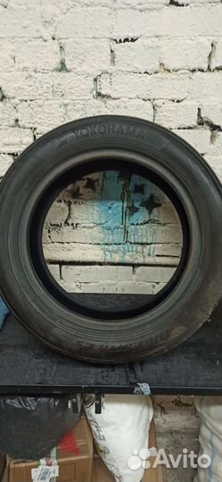 Yokohama Bluearth ES32 205/55 R16