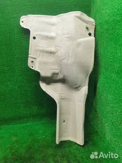 Теплозащитный экран Ford Mondeo 4 рестайлинг 1.6