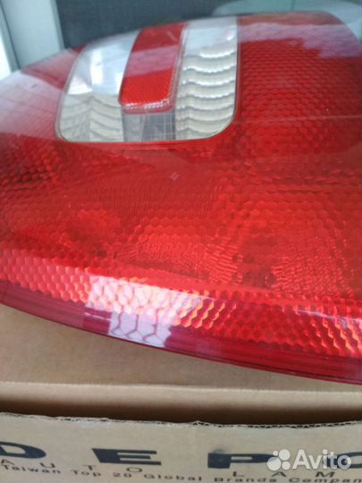 Задняя фара б/у на Skoda Octavia А5