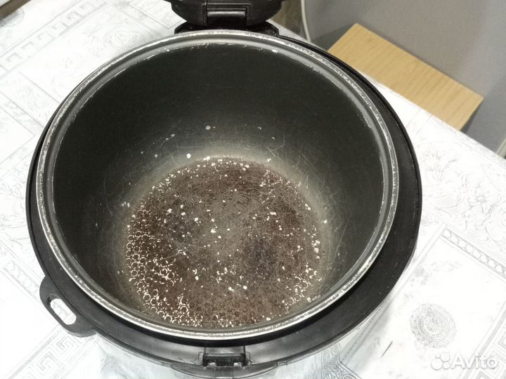 Мультиварка Redmond 4 литра