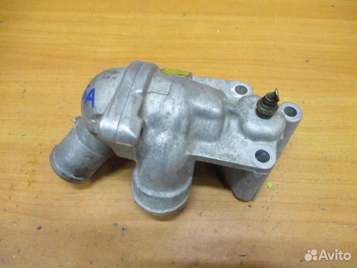 Корпус термостата Mitsubishi Galant 8 (EA)