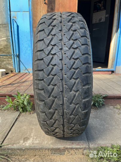 Goodyear Wrangler AT/R 235/60 R18