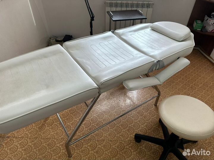 Косметологическая кушетка