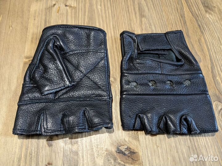 Перчатки кожаные без пальцев