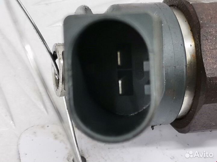 Форсунка BMW 3 E90/E91/E92/E93 2007 13537794435