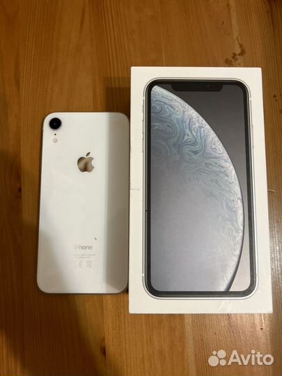 iPhone Xr, 64 ГБ