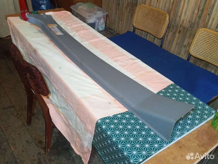 Обшивка центральной стойки mercedes sprinter